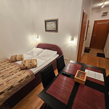 Apartments Rapid Яхорина Экстерьер фото