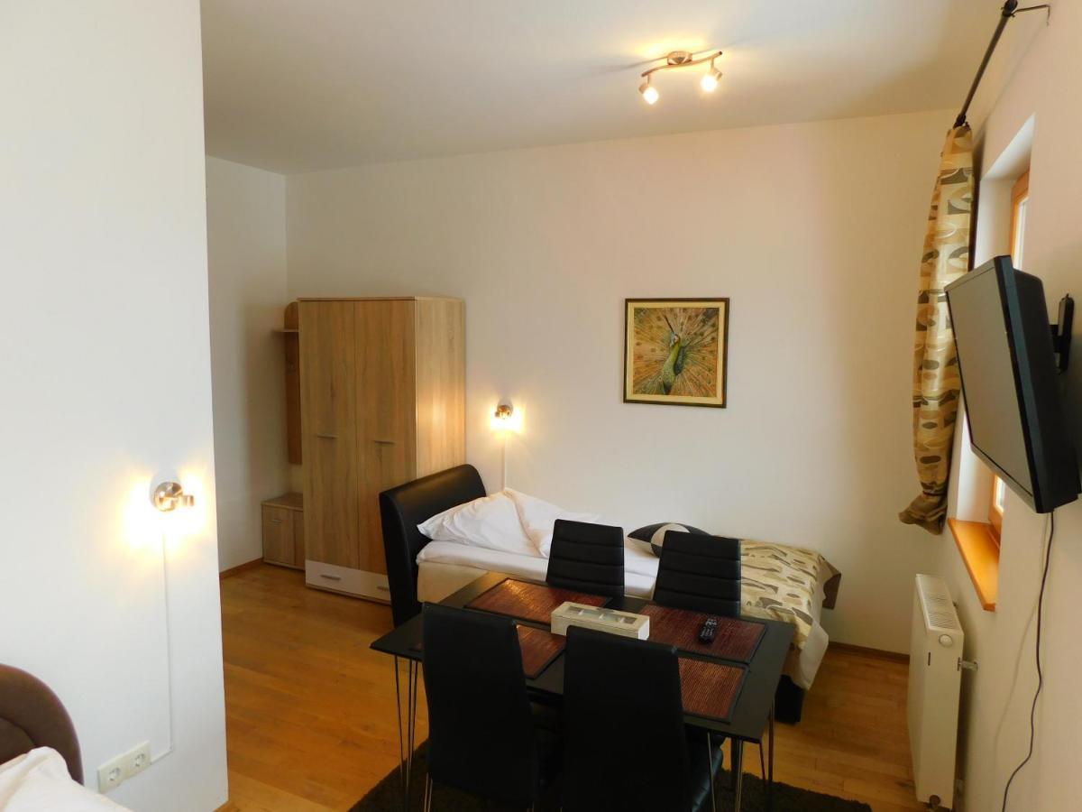 Apartments Rapid Яхорина Экстерьер фото