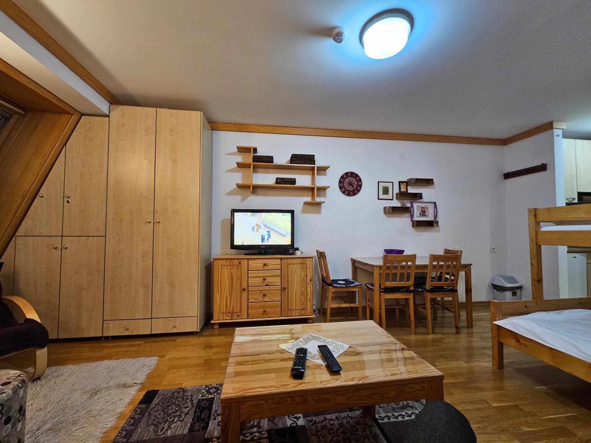 Apartments Rapid Яхорина Экстерьер фото